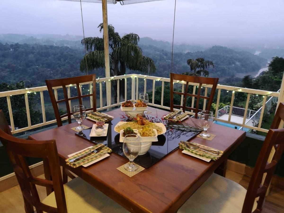 The Mountbatten Hotel كاندي المظهر الخارجي الصورة